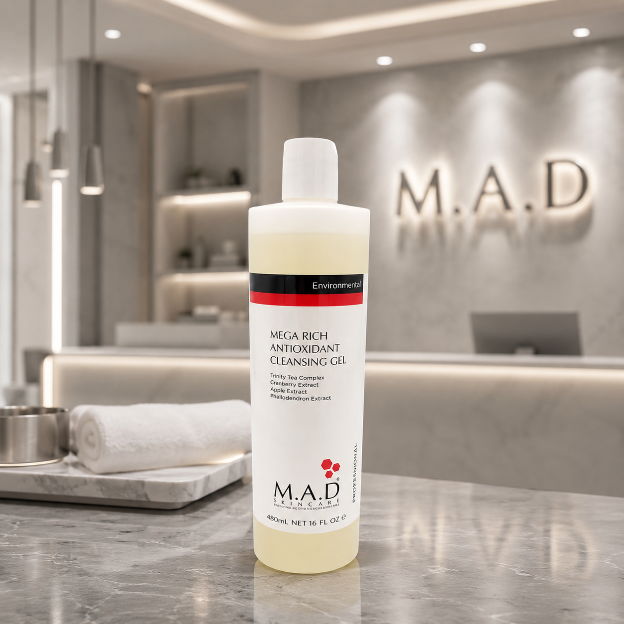ژل شستشو آنتی اکسیدان ام ای دی M.A.D حجم 480 میل ژل-شستشو-آنتی-اکسیدان-ام-ای-دی
