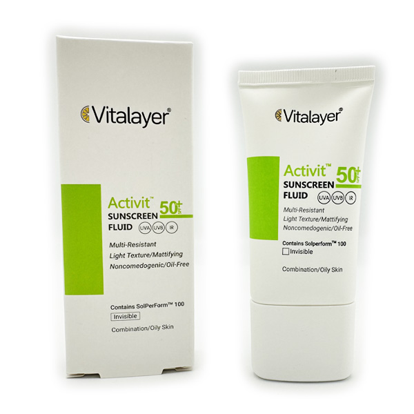 ضد آفتاب فلوئیدی پوست چرب اکتی ویت برند ویتالیر SPF50+ (بدون رنگ) حجم 50 میل