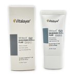 ضد آفتاب فلوئیدی وایت ویت برند ویتالایر SPF50+ رنگی نچرال بژ حجم 50 میل